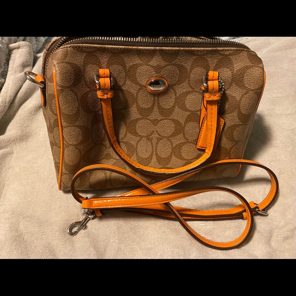 Coach hand bag